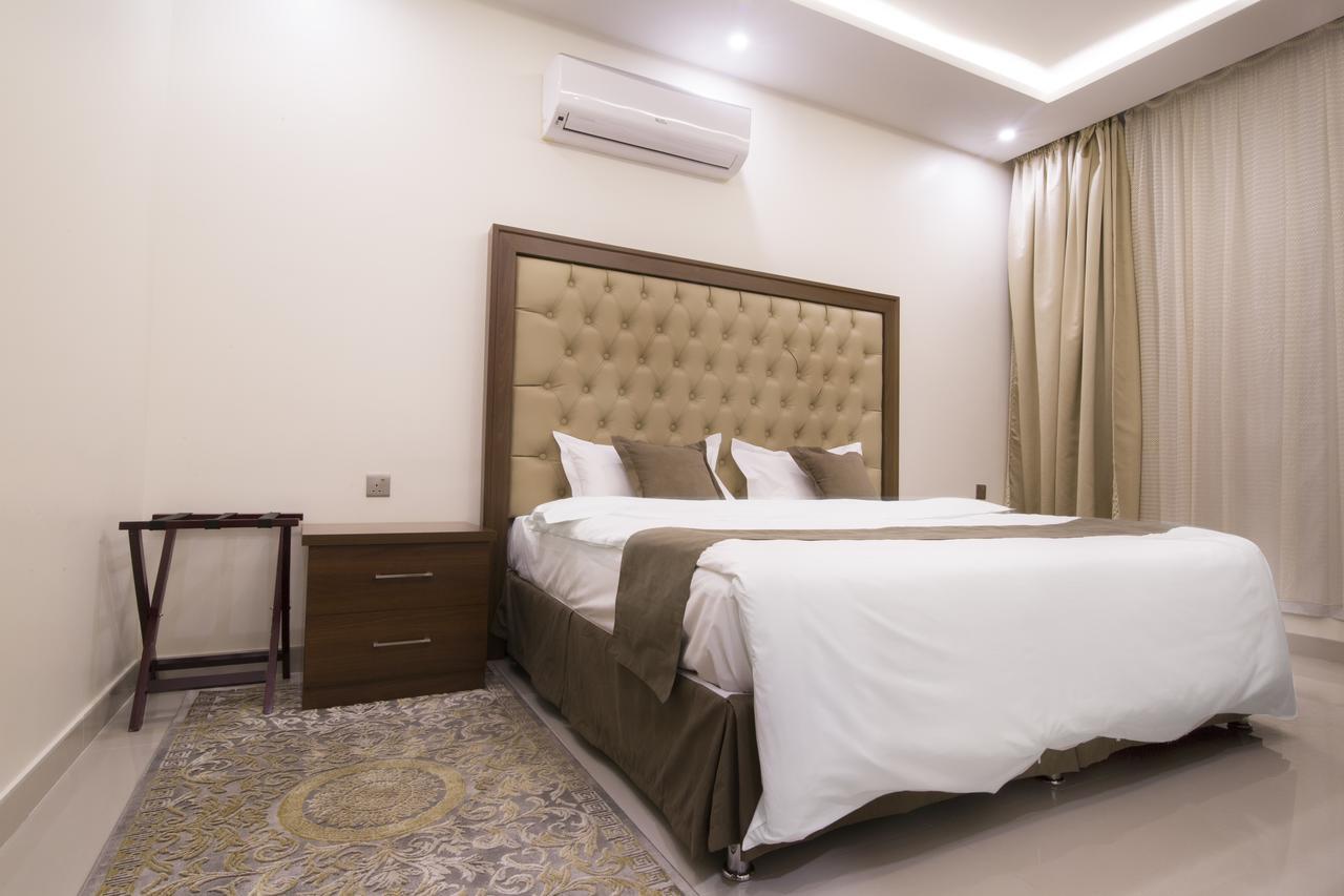 منازل الريم للشقق المخدومة Riadh Exterior foto