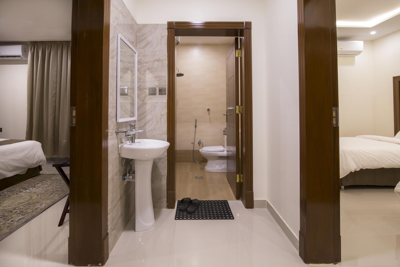 منازل الريم للشقق المخدومة Riadh Exterior foto